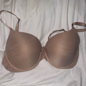 Victoria’s Secret bra